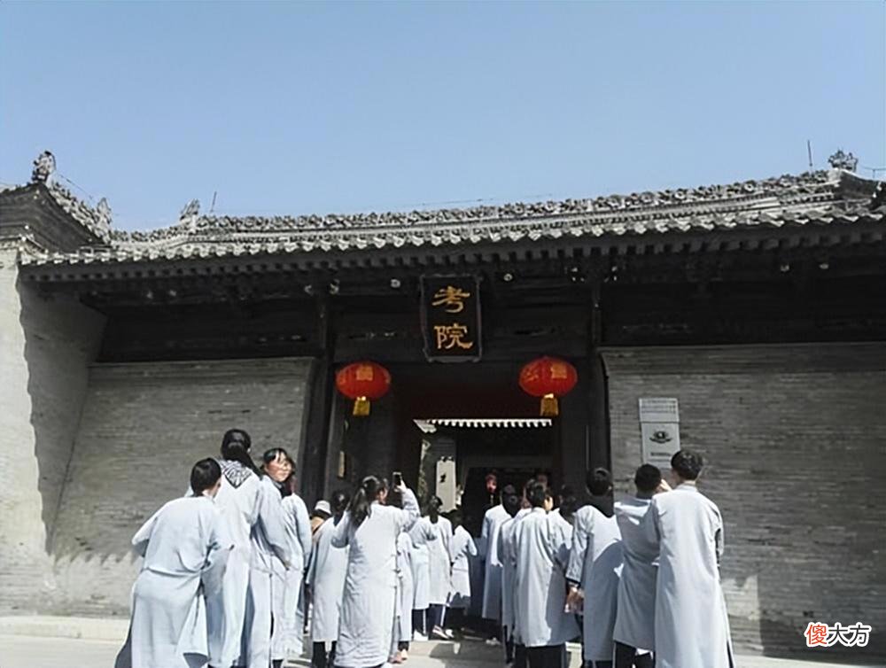 【爱历史】抛弃妻儿老小，李叔同剃发出家，丰子恺三句话揭露真实原因