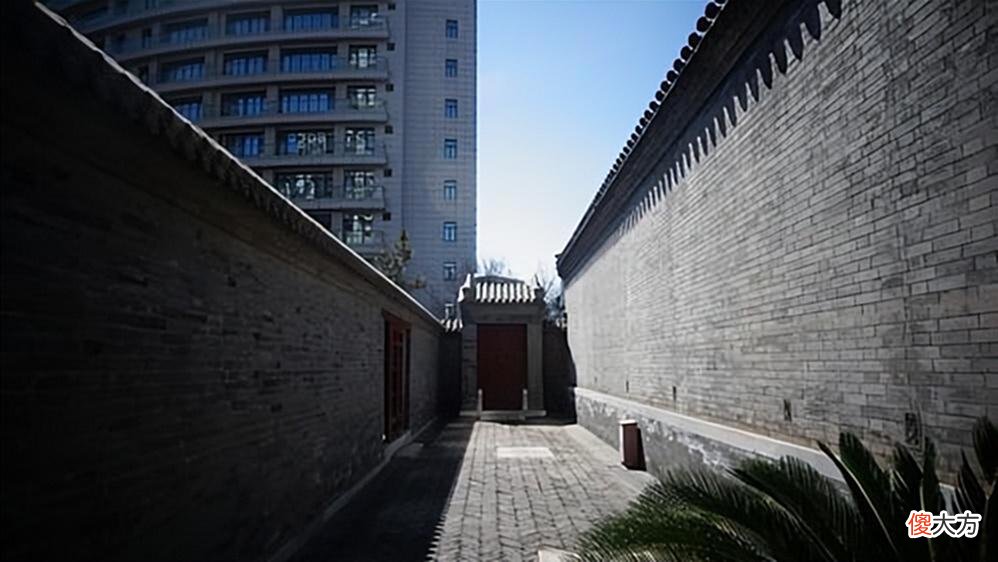 【爱历史】抛弃妻儿老小，李叔同剃发出家，丰子恺三句话揭露真实原因