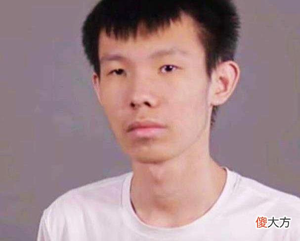 【游戏迷】张嘉文挑战卡拉曼达,没想到黄金局晋级赛都打不过,带头发起投降