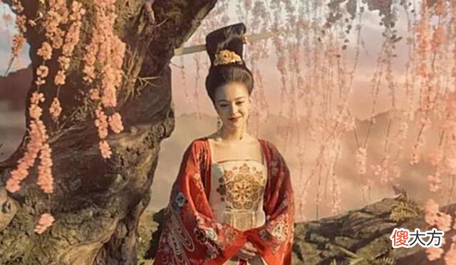 【历史故事】李隆基杨玉环,成千古佳话,为何朱见深万贞儿,却被后世所不容?