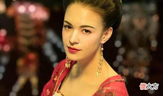 【历史故事】李隆基杨玉环,成千古佳话,为何朱见深万贞儿,却被后世所不容?