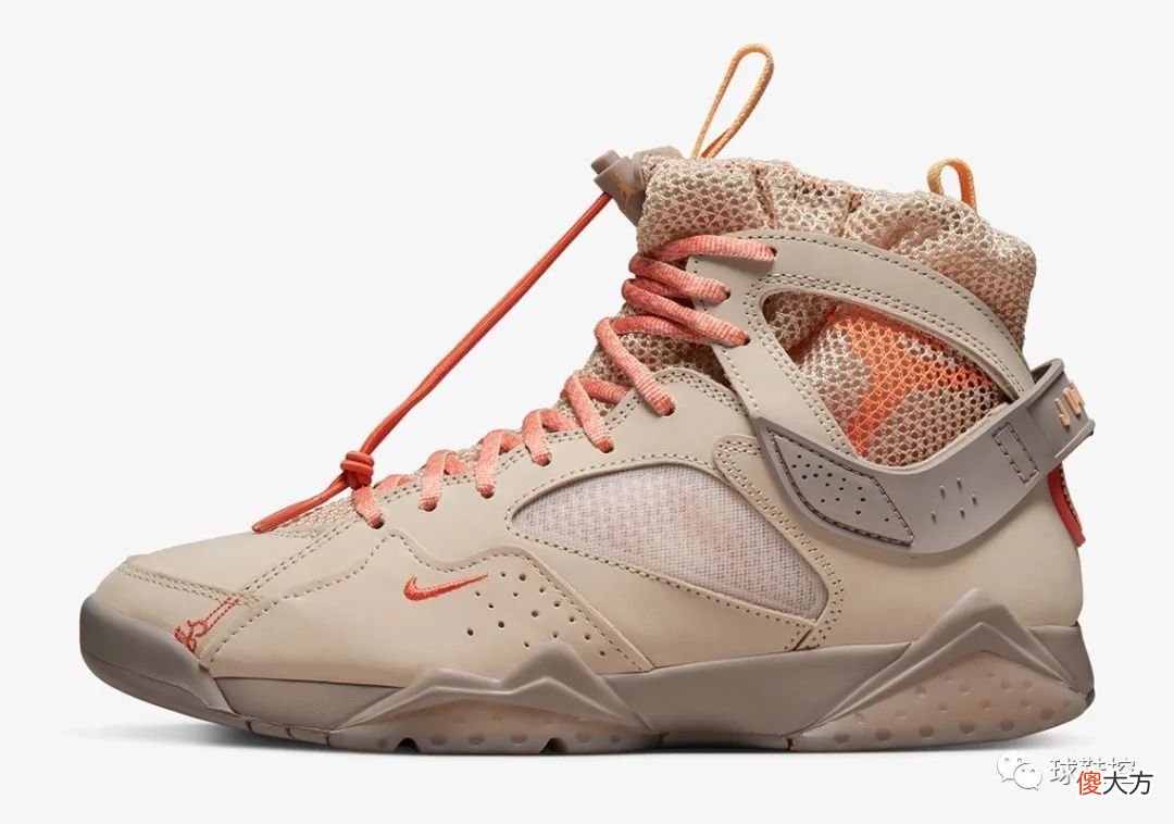 【就爱时尚】YEEZY DAY 国内即将登场，大量 YEEZY 补货丨8月球鞋发售清单汇总！