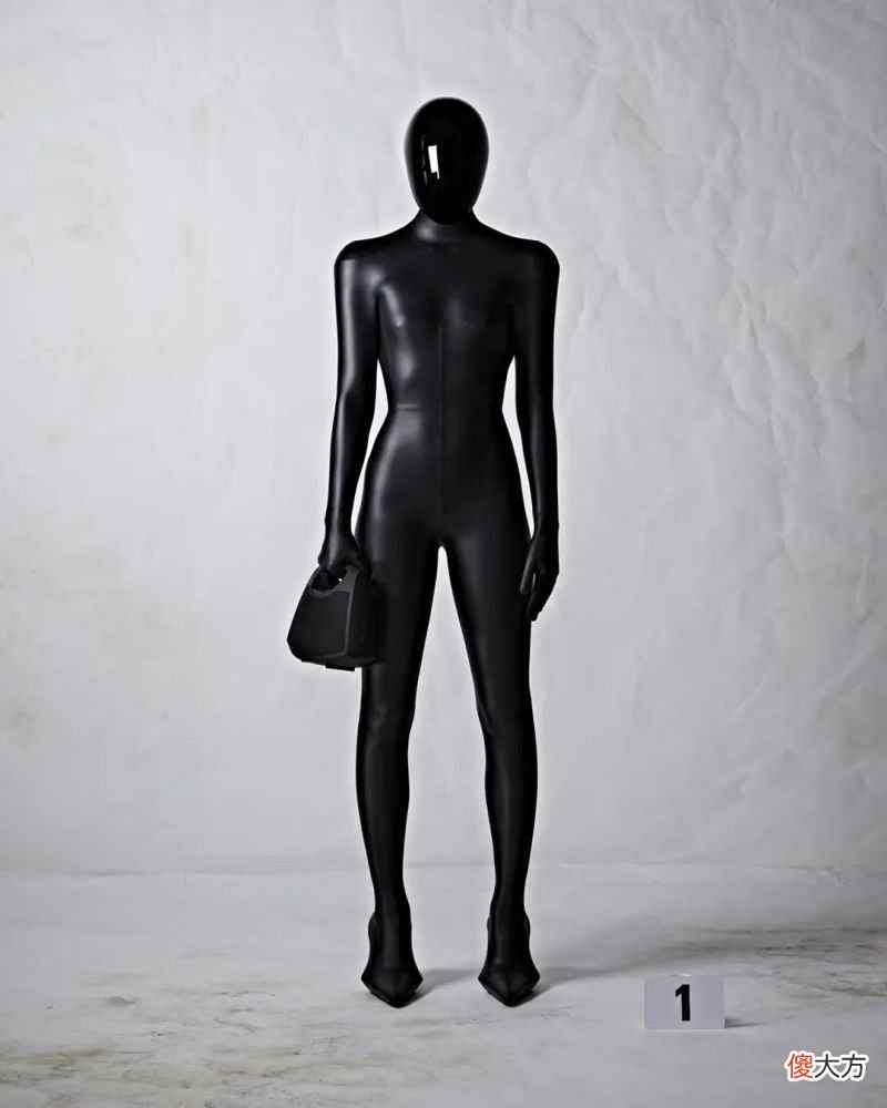 【就爱时尚】特辑｜成都旗舰店开业，Balenciaga 如何在中国构建新增长极？