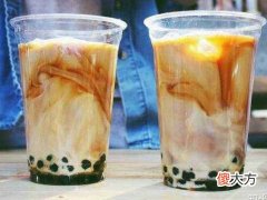 梦见喝奶茶