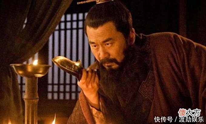 【历史故事】曹操为什么杀杨修？其实曹操说得很明白：怪你不跟我穿一条裤衩