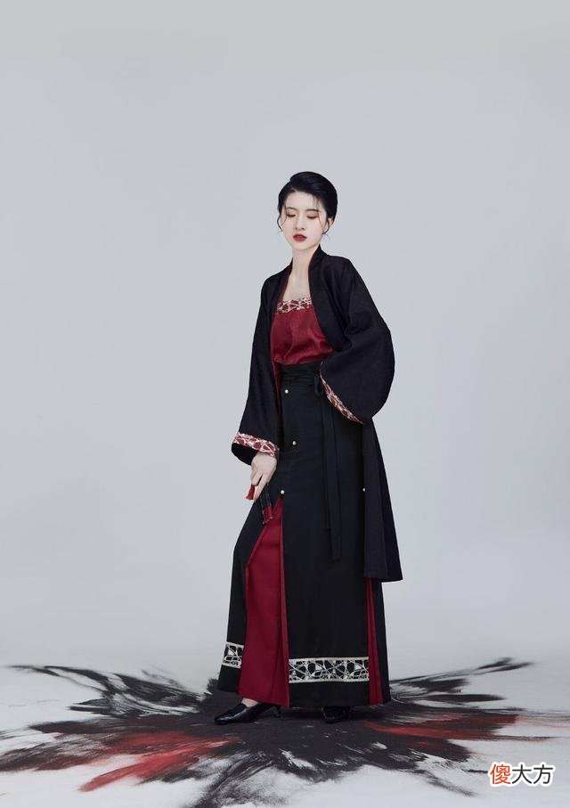 【就爱时尚】宋制汉服原来还能这么“帅”！不仅百搭，还酷飒十足