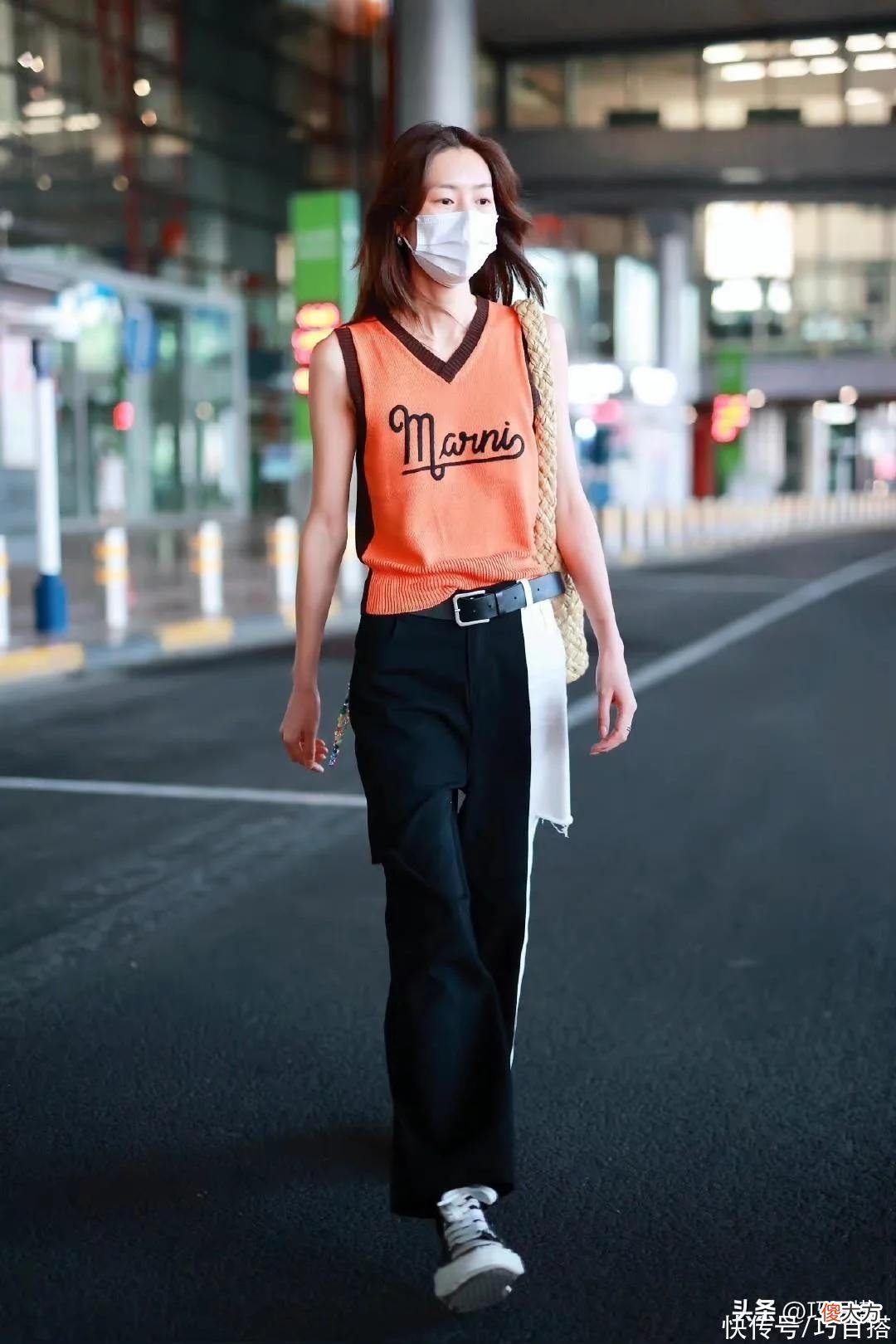 【时尚一点】极简风穿搭还得看刘雯，单品简约、搭配简单，品味却能超凡脱俗