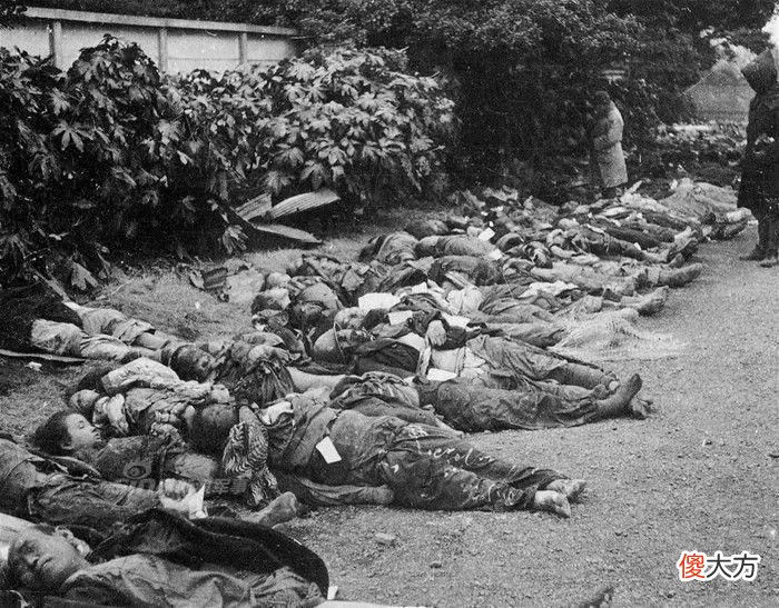 【爱历史】报应!一切都是报应!美军投下2千吨燃烧弹,50万日本人被烧成灰