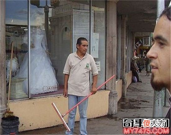 帕斯卡拉干尸新娘真相 与真人长得一样的婚纱模特