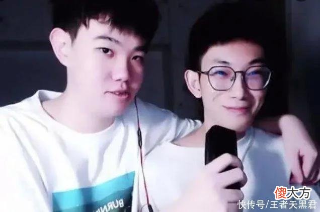 【游戏迷】韩涵撞车清融，持续怪队友，称其拿不到中单就摆烂，真是压力怪