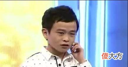 嫁给“袖珍男”秦学士的“袖珍女”朱洁，如今幸福吗？