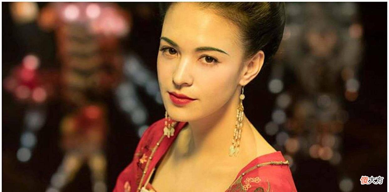 【历史故事】唐玄宗和杨玉环经常玩的“握槊”，竟是一种烧脑益智的游戏