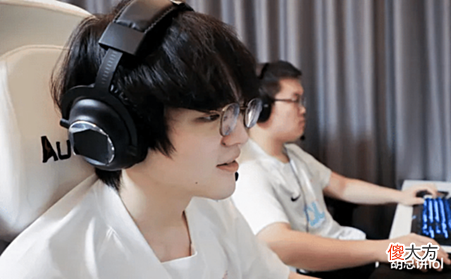 【游戏迷】LOL:宁王爆料卡萨不上场真相,和姿态说的完全不一样,V5开摆了