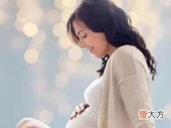 梦见自己的肚子