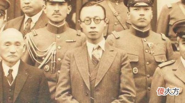 【爱历史】溥仪第1次发工资，拿60块钱买了3样东西，不愧是当过皇帝的人！