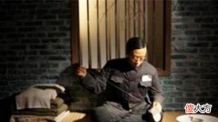 【爱历史】溥仪第1次发工资，拿60块钱买了3样东西，不愧是当过皇帝的人！