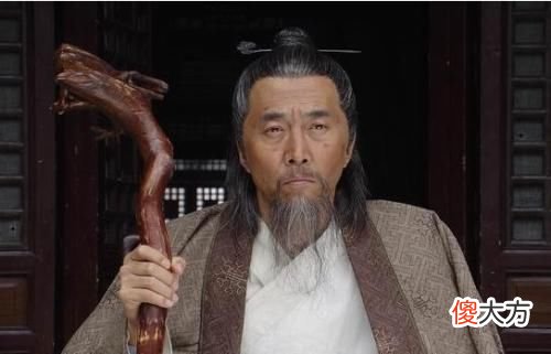 【爱历史】朱元璋派刘伯温除龙脉，为何唯独放过了长白山？看完卫星图就懂了