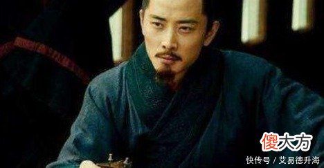 【历史故事】权臣说:我想要退休,大臣争相称赞,谋士顿悟:他想称帝