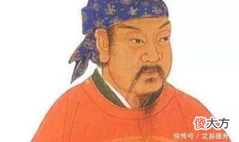 【历史故事】权臣说:我想要退休,大臣争相称赞,谋士顿悟:他想称帝