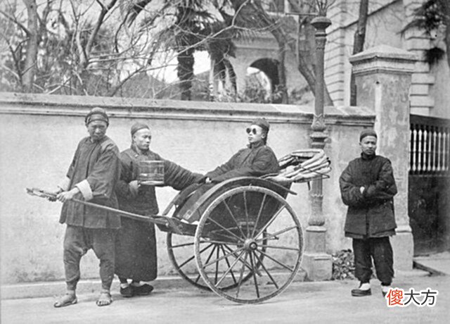 【爱历史】1920年,京城的数十万叫花子,10年前曾是衣食无忧的八旗子弟