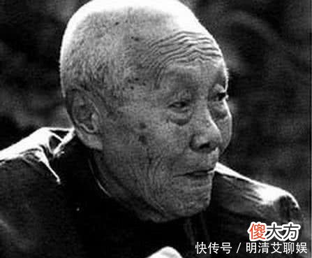 【历史故事】中国最后一位太监，20年不洗澡，临死前说出原因！