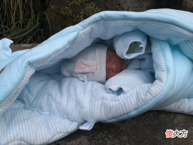 【爱历史】溥仪一生无子，为何将妻子婉容的孩子扔进熔炉？原因令人心酸！