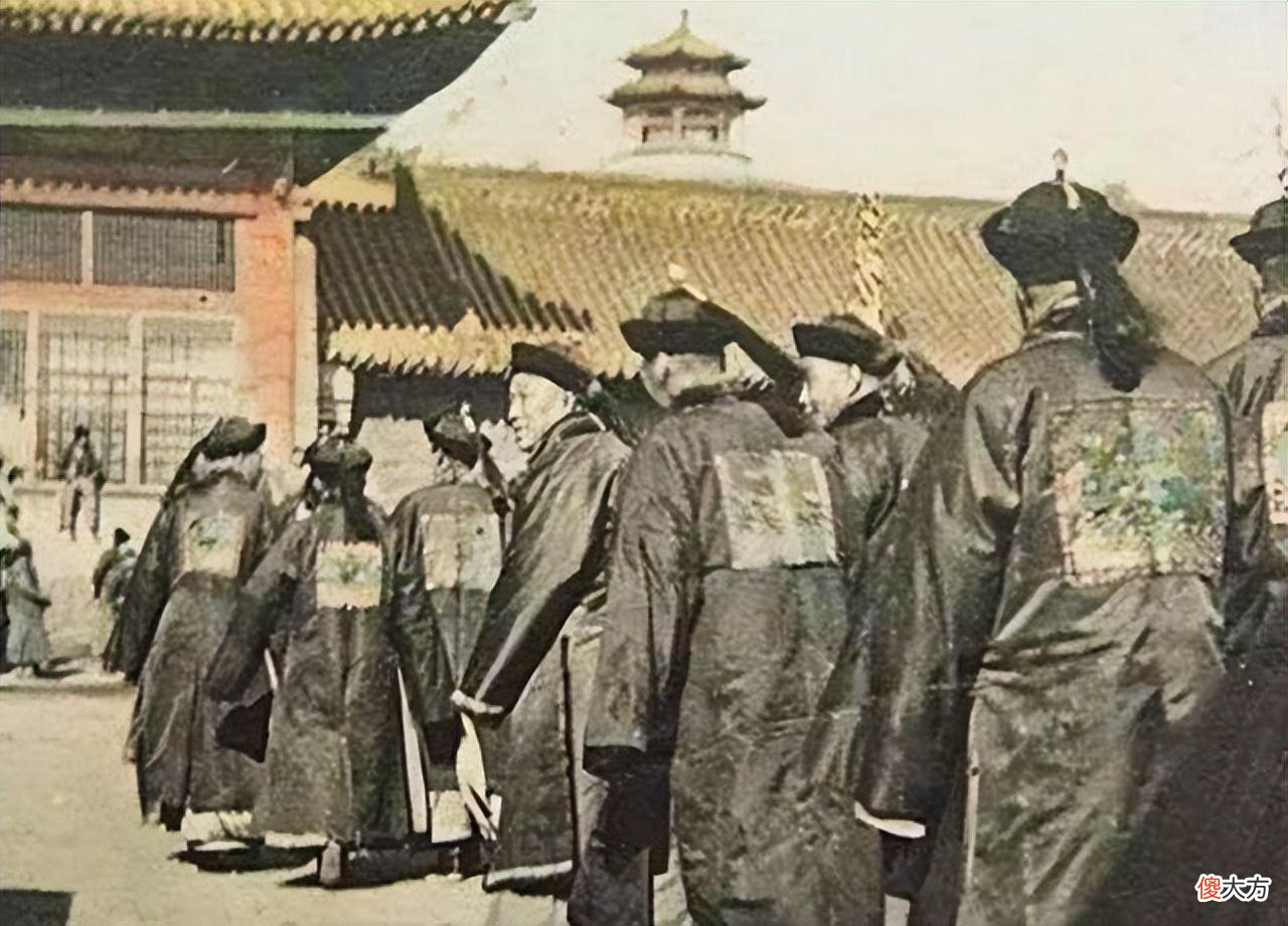 【历史故事】雍正感叹无人可用，张廷玉：死牢里有个现成的，一代名臣就此诞生