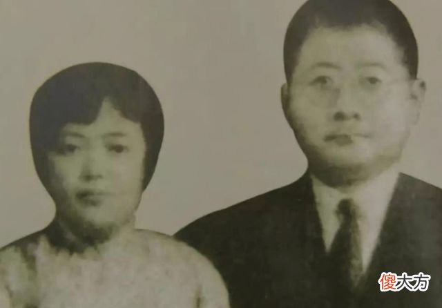 【爱历史】师长起义遇麻烦，妻儿被扣为人质，副师长带兵哗变