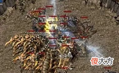 【游戏世界】热血传奇:洞蛆爆出麻痹戒指,老玩家羡慕了!