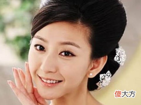 梦见尖下巴