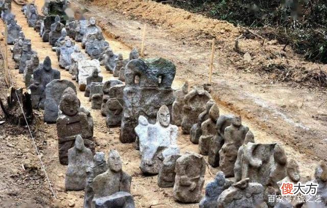 湖南深山发现奇异雕塑，规模超过兵马俑？他们是怎么来的？