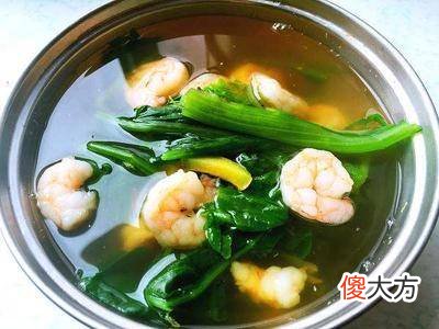 一小伙为长寿不喝水 3年半滴水未进称要靠此活到150岁