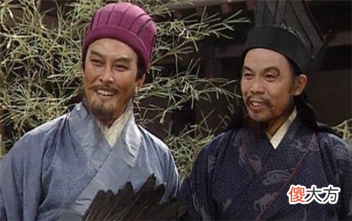 【历史故事】卧龙凤雏得一人可安天下，为何刘备还是败了只因他忘了后两句