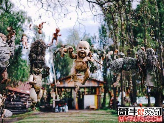 墨西哥娃娃岛人偶千奇百态 来岛上的人都因为好奇心