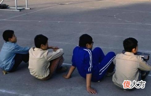 孩子沉迷于网络游戏怎么办？粗暴强压不是办法，合理引导才是正途