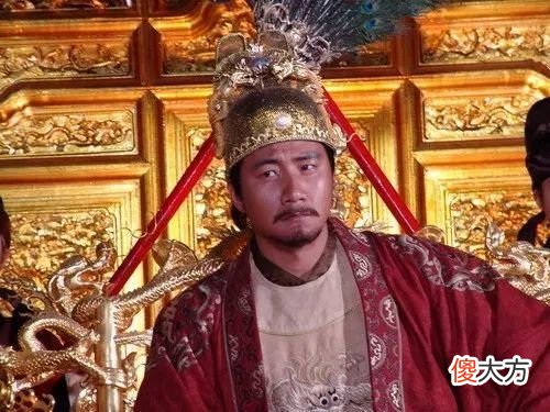 【历史故事】朱元璋深夜批奏折，送粥小宫女被冤枉，厨子却说自己没有下毒