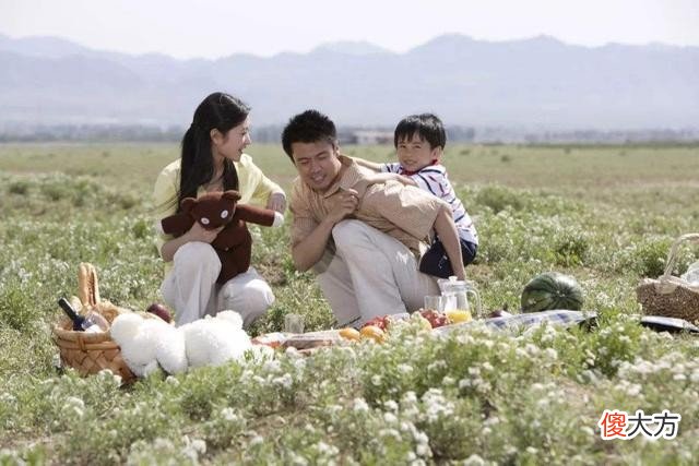 3种爸爸是家里的“负能量”，就算妈妈很优秀，孩子也难有出息