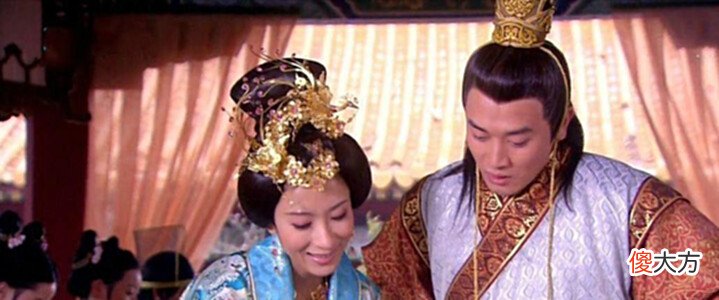【历史故事】明宪宗究竟是不是御姐控?为何对一个35岁的女人,万分宠爱?
