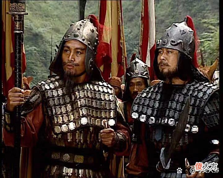 【爱历史】史话三国8：谁是最忠于刘备父子的人？不是关张赵、亦非诸葛