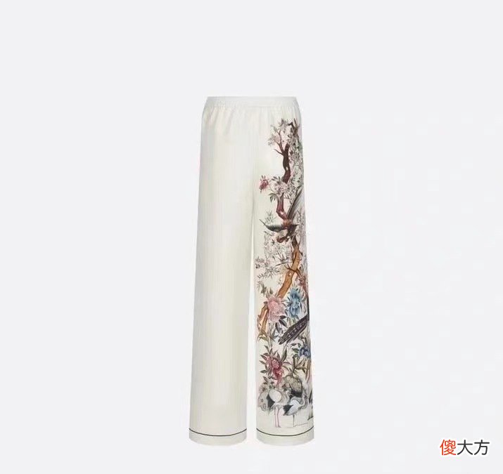 【时尚一点】真的栓Q，抄上瘾了，迪奥抄马面裙之后又抄袭中国的花鸟图