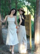 【时尚一点】她们才是“妈妈辈”的穿衣榜样，优雅精致又洋气，比女儿还懂时尚