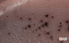 火星人真存在？探测器发现火星“蜘蛛”大迁徙，二十年后谜题得解