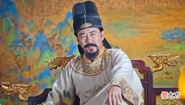【历史故事】赵匡胤因一点琐事，一拳打掉大臣两颗门牙，这究竟是怎么回事？