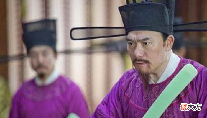 【历史故事】赵匡胤因一点琐事，一拳打掉大臣两颗门牙，这究竟是怎么回事？