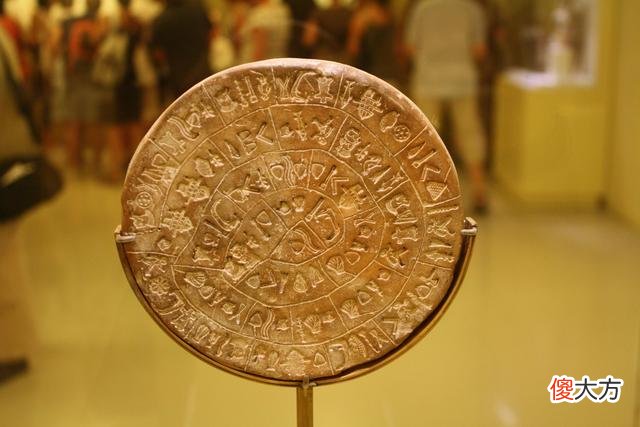 距今4000年，米诺斯文明时期的神秘圆盘被发现，它到底是什么？