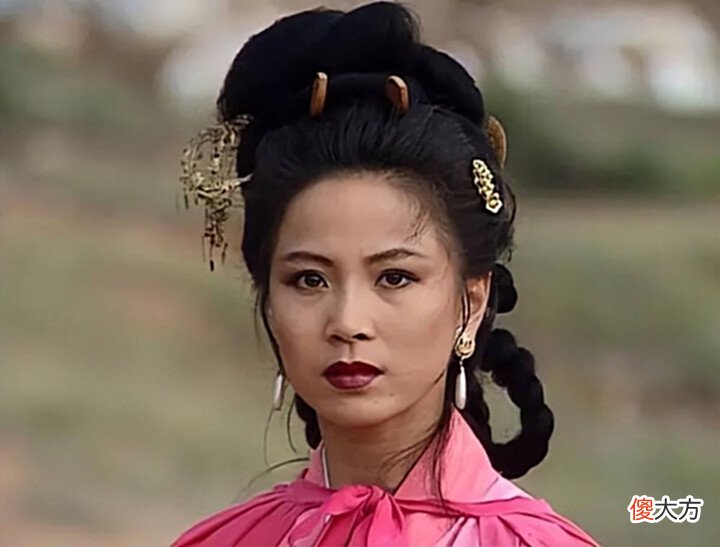 【历史故事】张飞为逃命丢下刘备妻儿,刘备冷冷叹息一声,至今成了名句
