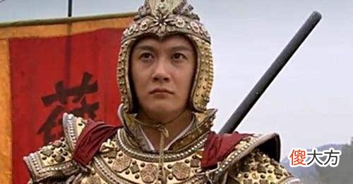【爱历史】历史上两位使用方天画戟的人，一位名垂青史，一个遗臭万年！