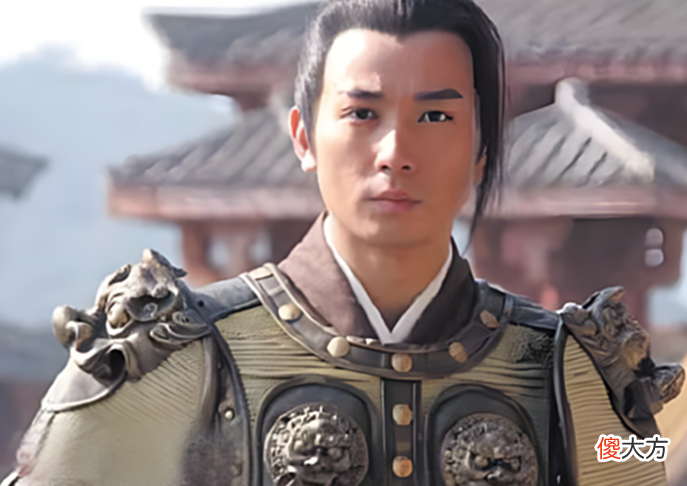 【爱历史】历史上两位使用方天画戟的人，一位名垂青史，一个遗臭万年！