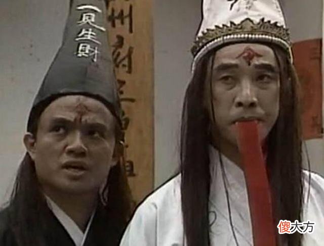 【历史故事】民间故事：大官诵读《金刚经》，阎王派来的黑白无常也不敢靠近？