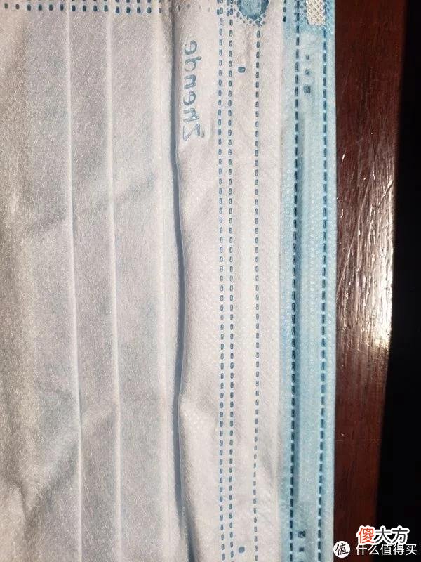 【时尚一点】大妈家推荐的振德和袋鼠口罩的简单对比